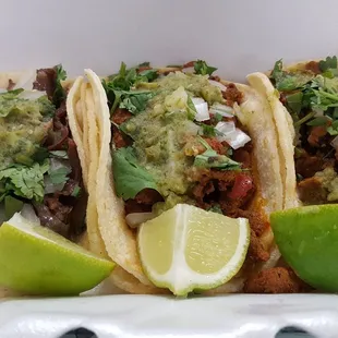 3 tacos! Cabeza, pastor, asada