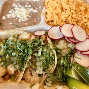 Shrimp taco platter.