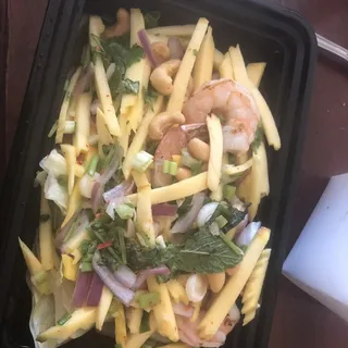 Mango Shrimp Salad