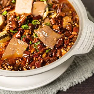 山城私房菜 Chili Garden  278 Barber Ct, Milpitas, CA 95035 408-526-9888