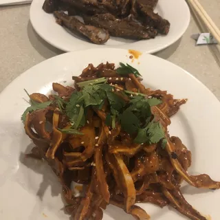 Sliced Pig Ear in Chili Sauce Cold Cut
