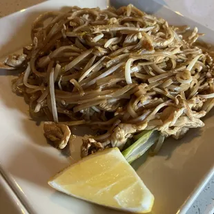 Chicken 33. Pad Thai