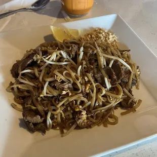 33. Pad Thai Noodles