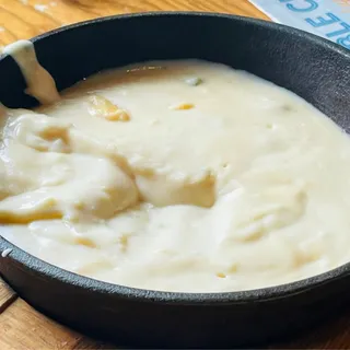 White Skillet Queso
