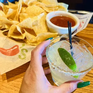 Happy hour cheers to y&apos;all