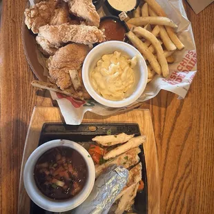 chicken wings and fried chicken, food