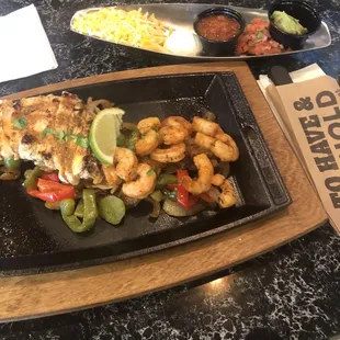 Mixed fajitas with chicken and shrimp.  Excellent!