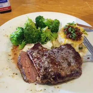 6oz steak with loaded mashed potatoes and broccoli.