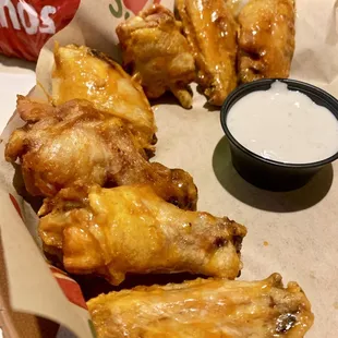 Buffalo wings 8 pieces $14