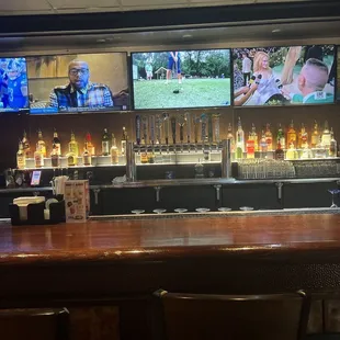 Chili's Bar