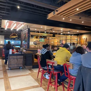 Overall small with lots of open space and it doesn&apos;t feel like much seating.  Nice updated Chili&apos;s design.
