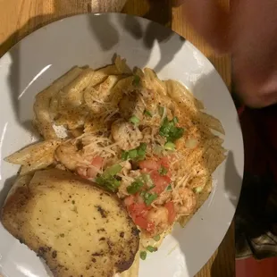 Some type of shrimp pasta..it was tasty