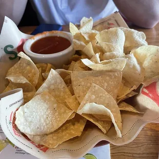 Chips n salsa