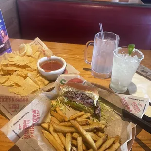 Oldtimer w/Cheese, Chips &amp; Salsa &amp; a classic margarita on the rocks!