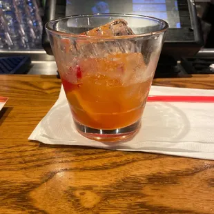 Bar  Maker&apos;s old fashioned