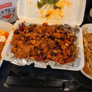 General tso, chongping chicken and chongping fried noodles.