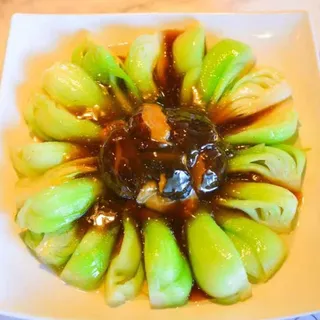 Braised Shanghai Green With Black Mushroom