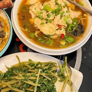 ramen and noodles, food