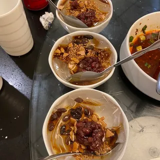 Sezchuan Style Sweet Ice Jelly