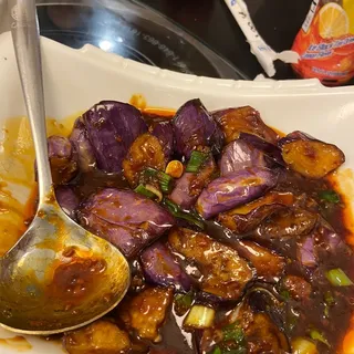 Eggplants with Garlic Sauce