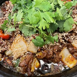 Sizzling Stone Pot Beef