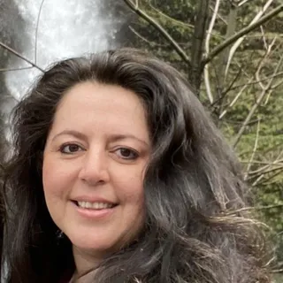 Maria L.