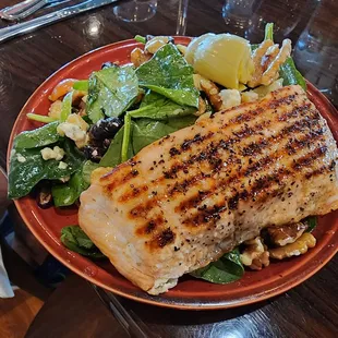 Salmon salad