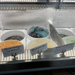 different flavors of ice cream