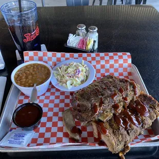Deeelish pork ribs that&apos;ll knock your socks off!