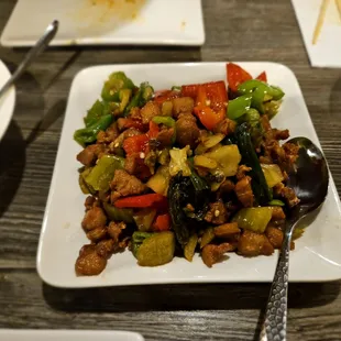 Chicken with sour mustard and green pepper