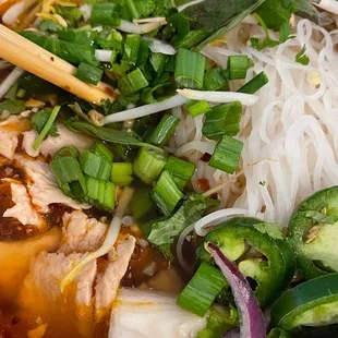 ramen, ramen and noodles, noodle soup, noodle dish, food, noodles