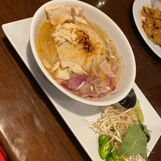 S2. Pho Chicken