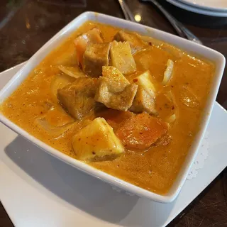 6. Pineapple Curry