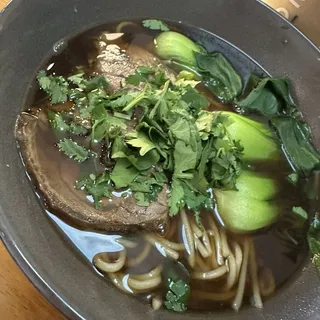Taiwanese Braised Beef Noodle Soup