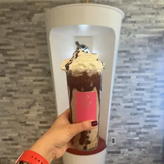 Cookies and Cream Crush Chiller