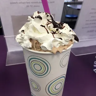 Chocolate Meringue WilliPie