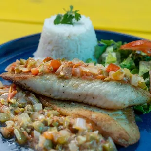 Traditional fish fillet with Veracruzana sauce, the original and tasty recipe