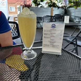 Mango smoothie...oh yum!