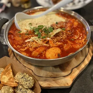 Super Tteokbokki (Spicy)
