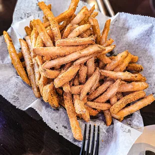 Sour cream &amp; cheddar dry rub fries