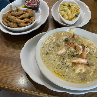 SHRIMP & GRITS