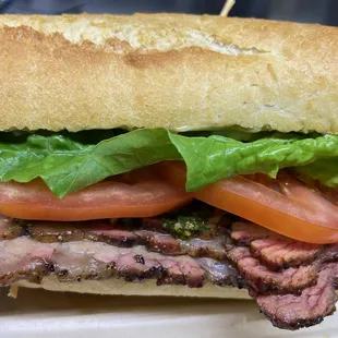 Tri-tip sandwich