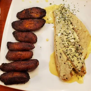 Grilled garlic red snapper