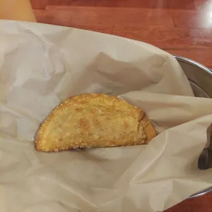Pizza empanada.