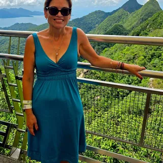 Tammy R.