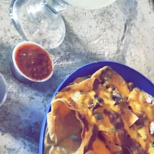 Beef fajita nachos and silver tequila margarita