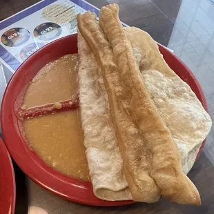 Fried bread with bean dipping sauce