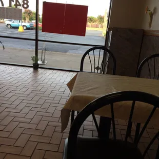 a view of the outside of a restaurant