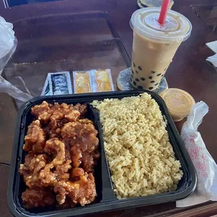 General Tao's Chicken Fried rice  1 Piece Egg Roll Milky Bubble Tea