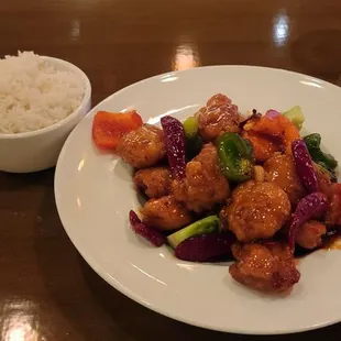 General Chicken w/Steamed Rice